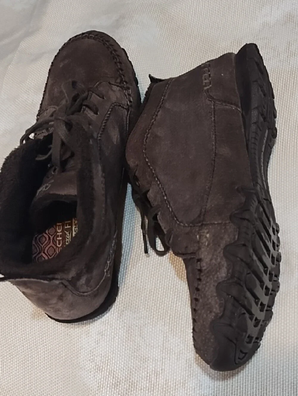 Skechers Women's Dark Brown Suede Lace-Up Ankle Booties 8.5 Memory Foam VGC.